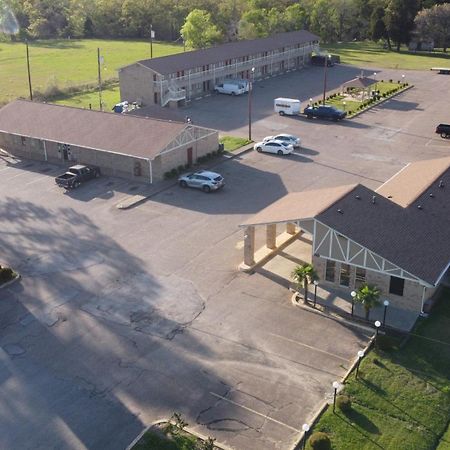 Countryside Inn Malakoff Екстер'єр фото
