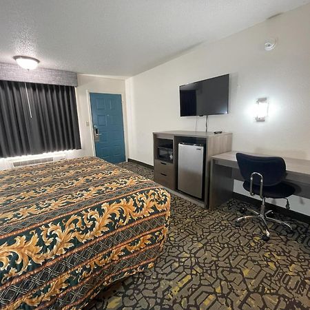 Countryside Inn Malakoff Екстер'єр фото